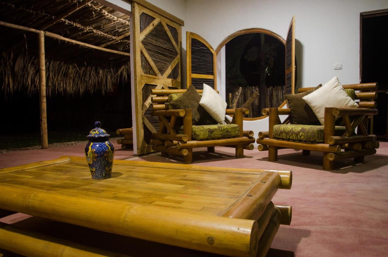 Hostal Corazon De Tagua Palomino Extérieur photo